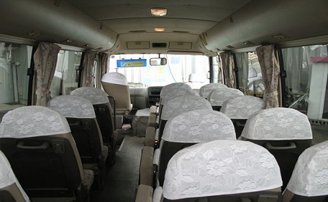18 Seater Mitsubishi Bus